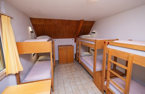 6-Bed room with shared bath