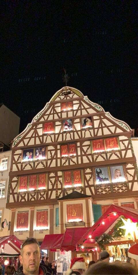 Feel the christmas vibes in Bernkastel-Kues!