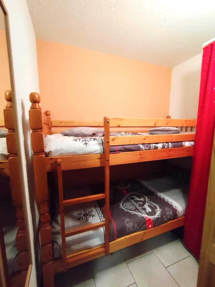 Sehemu ya chumba cha kulala