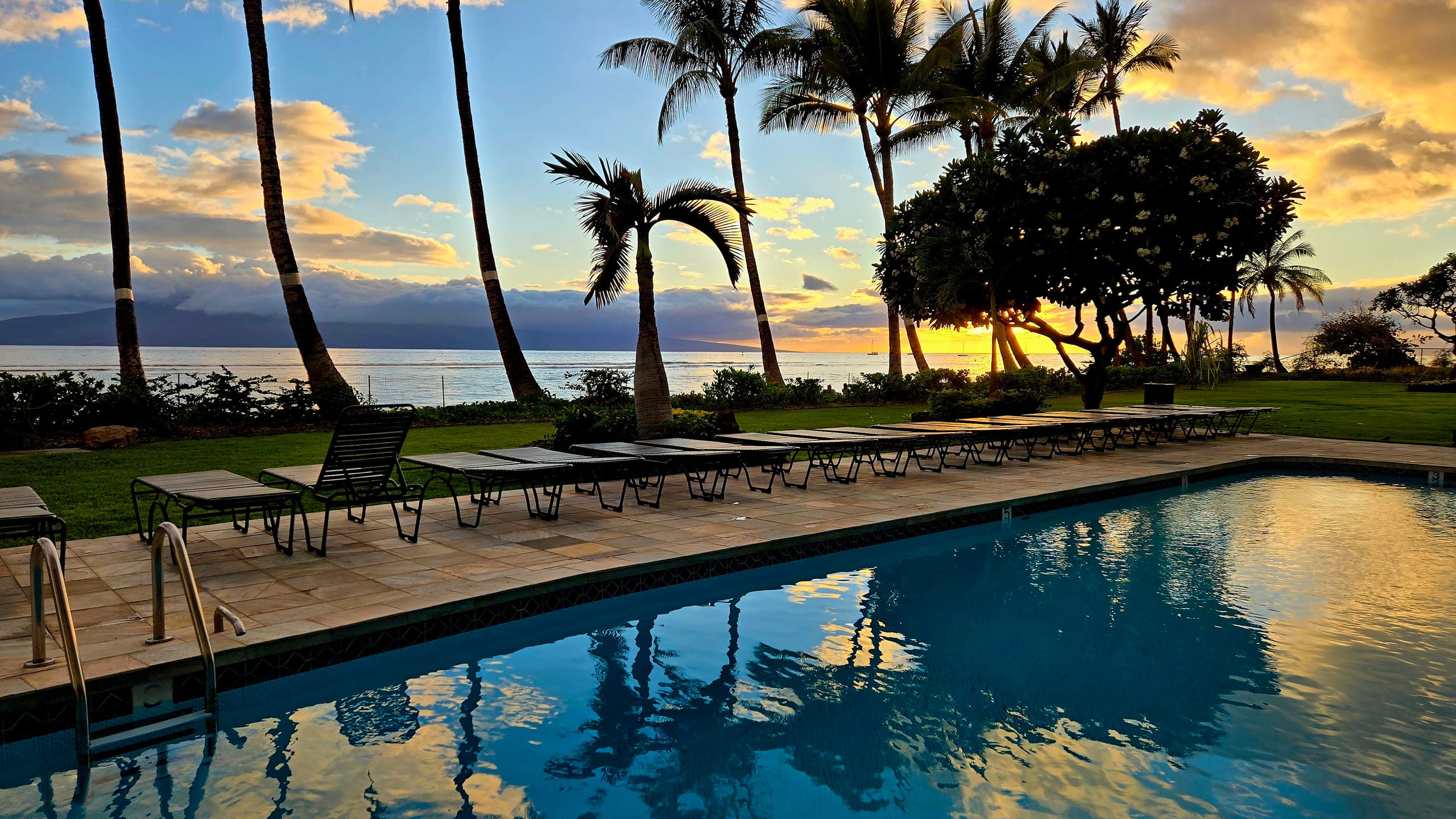 Condo in Lahaina · ★4.97 · Studio · 1 bed · 1 private bath - Image 34