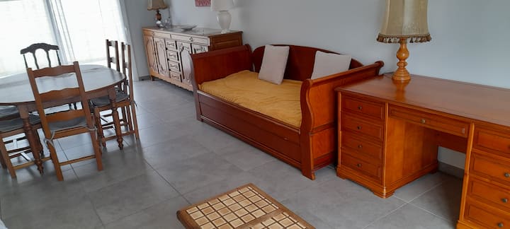 მისაღები ოთახი