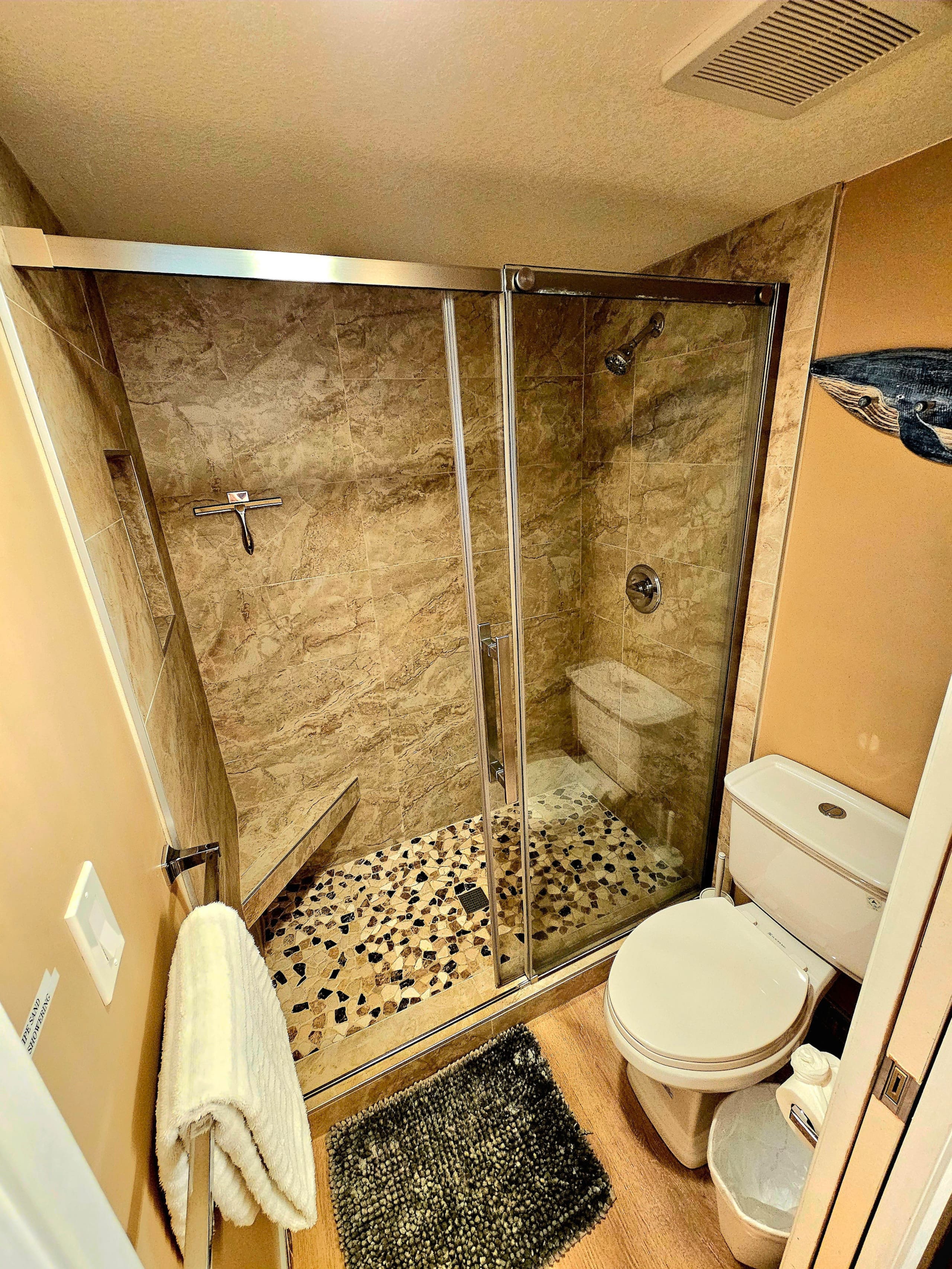 Condo in Kihei · ★4.96 · 2 bedrooms · 4 beds · 2 baths - Image 30