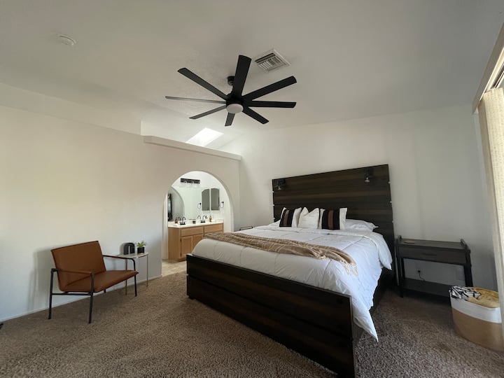 غرفة النوم 1