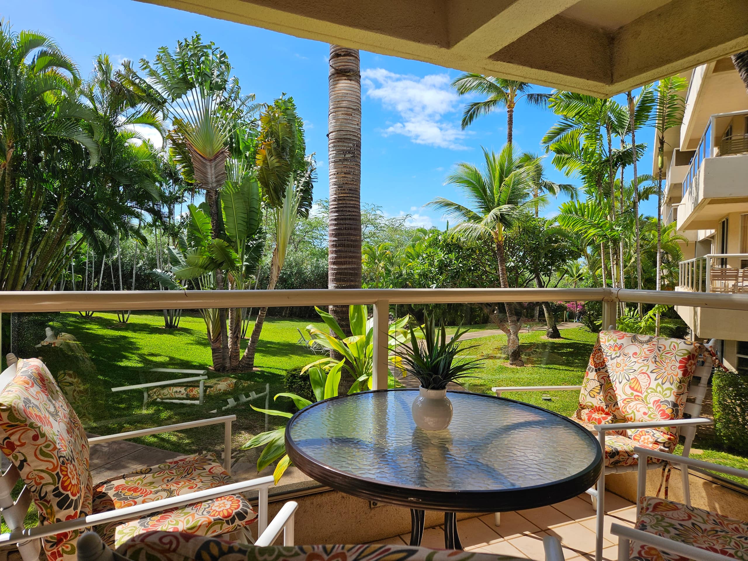 Condo in Kihei · ★4.95 · 1 bedroom · 2 beds · 1 bath - Image 15