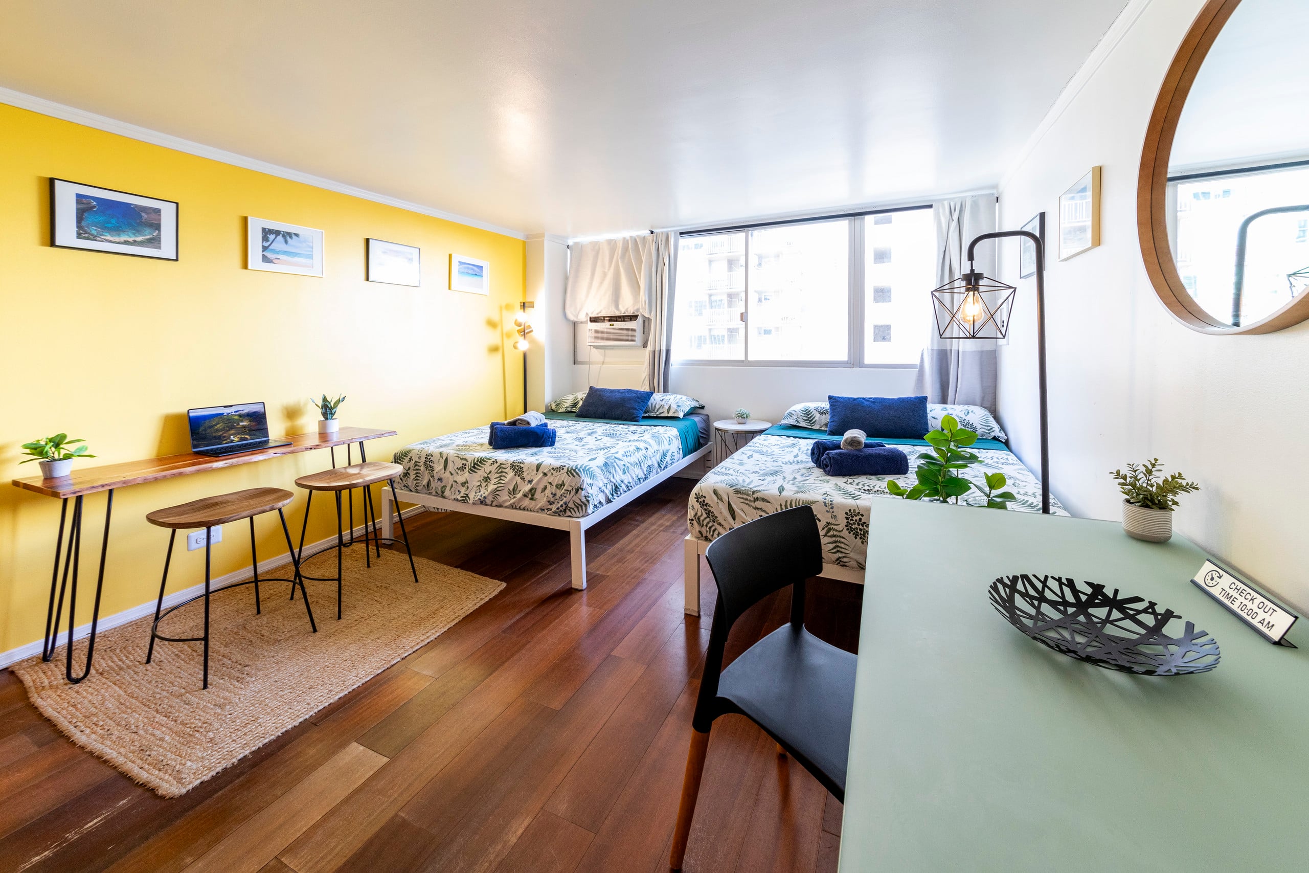 Condo in Honolulu · ★4.78 · 1 bedroom · 2 beds · 1 private bath - Image 1