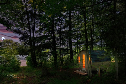 Waterfront Getaway | Sauna, Games, Kayaks