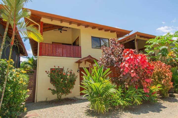 Dominical Rentals - Vacation Homes & Management managed Airbnb listing 1