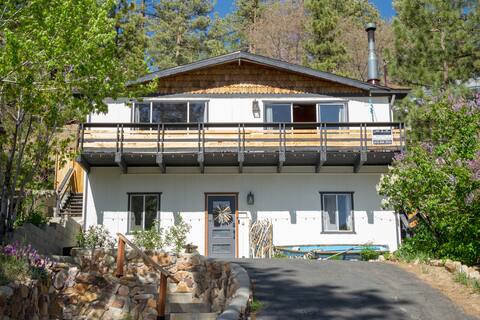 Little Boulder Lakehouse