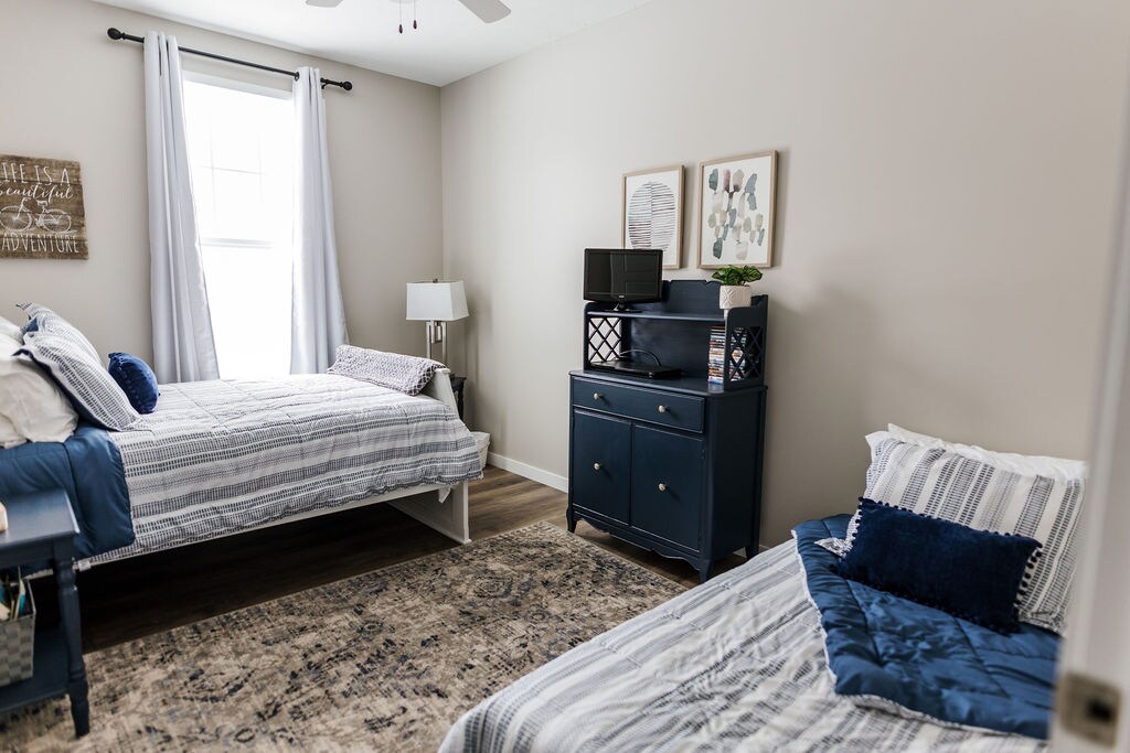 غرفة النوم 2