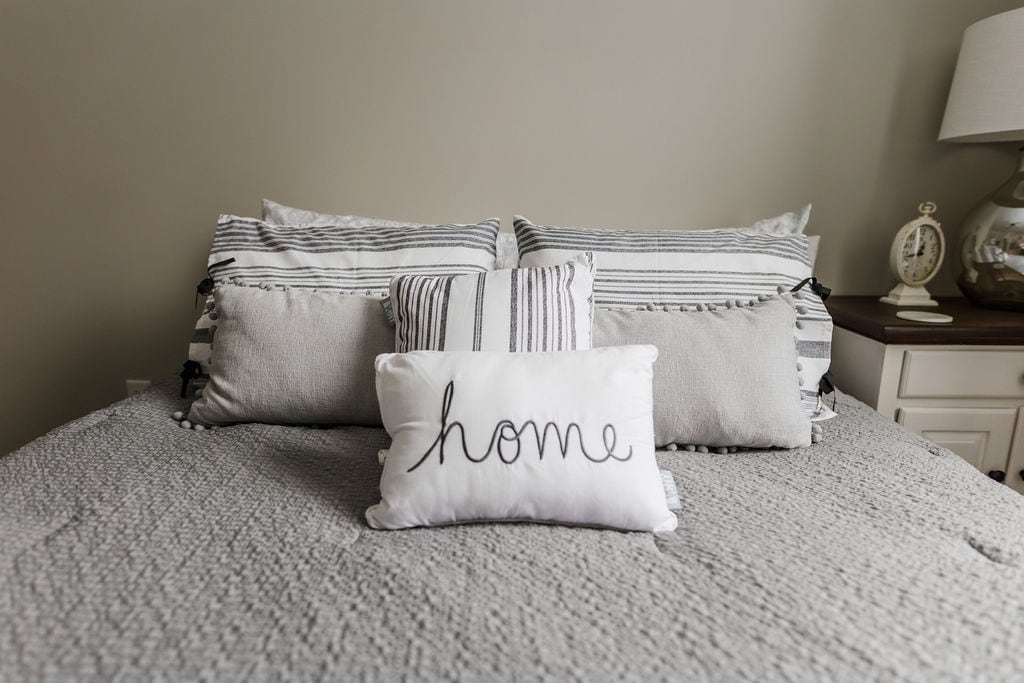 غرفة النوم 1