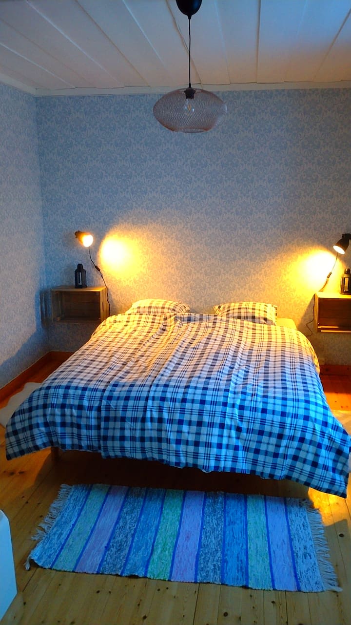 In March 2024 newly renovated double bedroom.