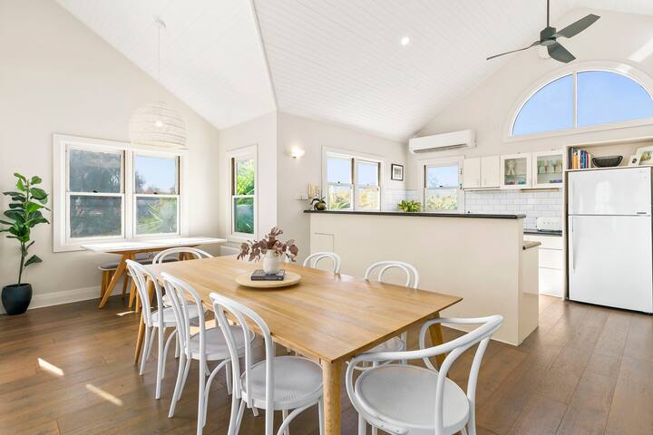 The Multimillion Dollar Elwood Beach House gallery image 4