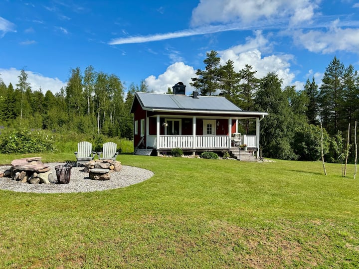 Stunning Muninn Cabin Lapland image