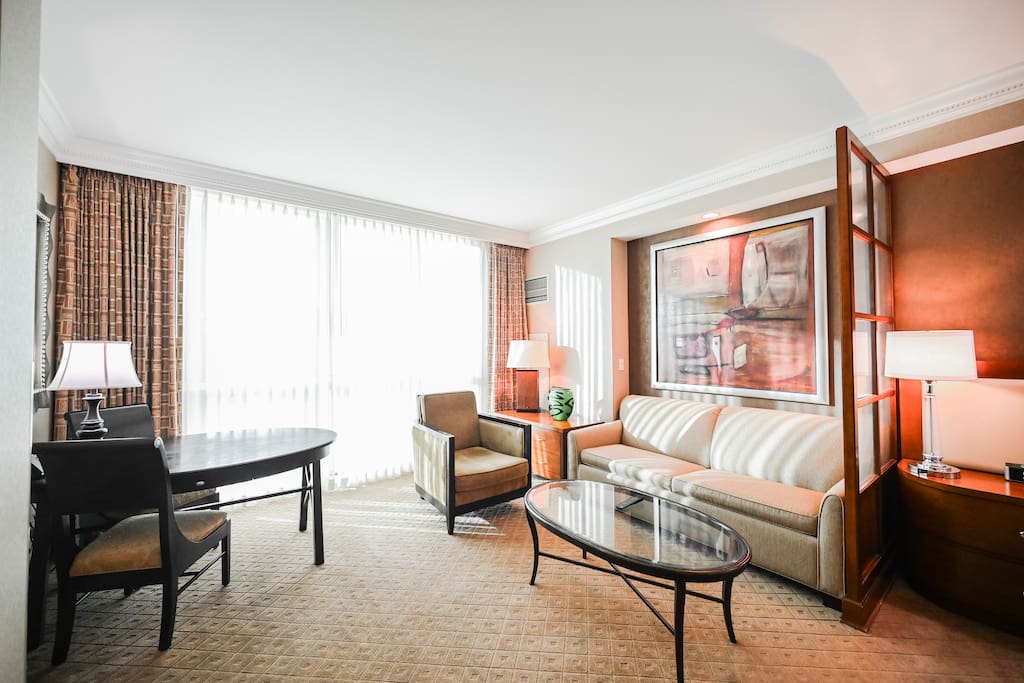 B20P2 Studio w/StripView/No Resort Fee/Pool/Gym