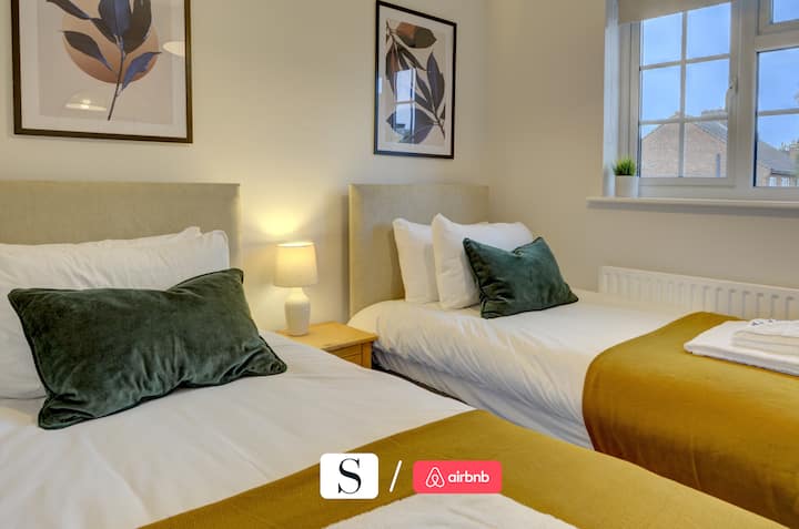 ห้องนอนที่ Silva Short Lets & Serviced Accommodation