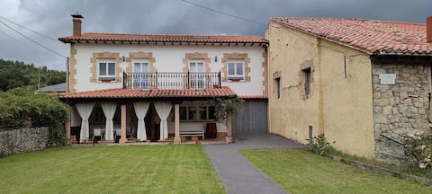 La Rasilla Rural House