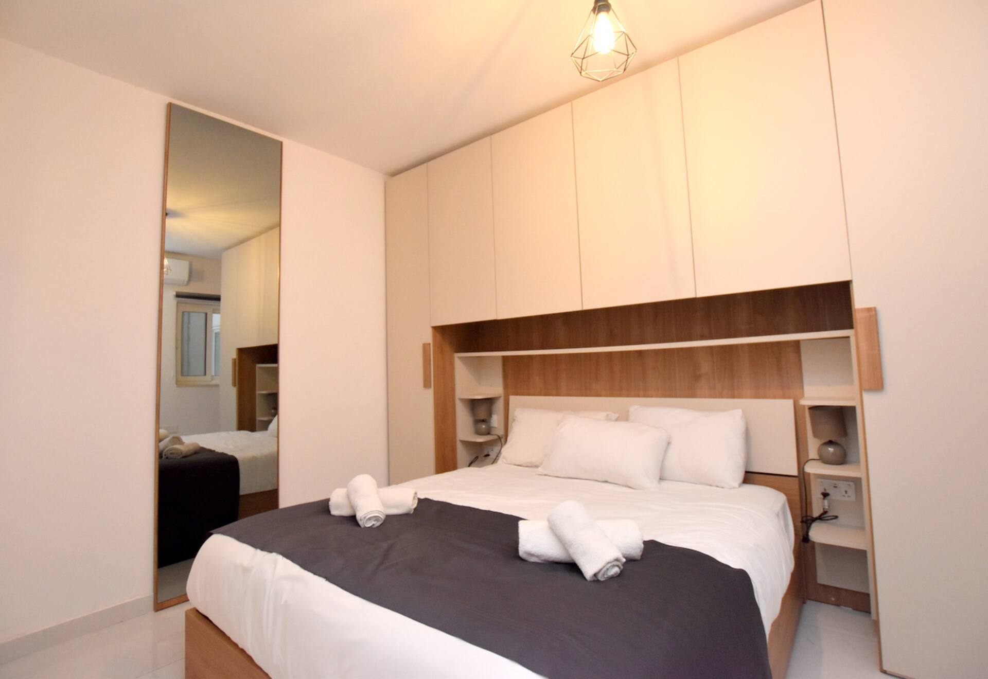 2 bedroom Flat close to Valletta & Sliema - Orion 1