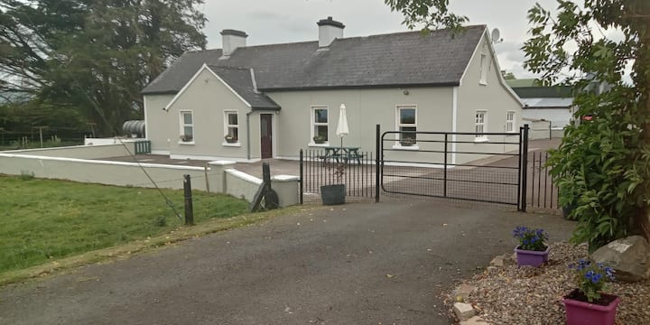 Birdhill Farmhouse - Killaloe