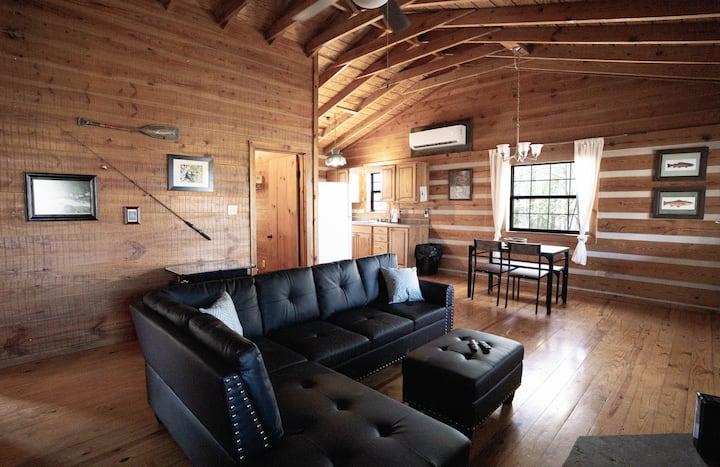 Smoky Mtn Treehouse #5 |2br 2ba |Mtn View|hot Tub - Townsend, TN