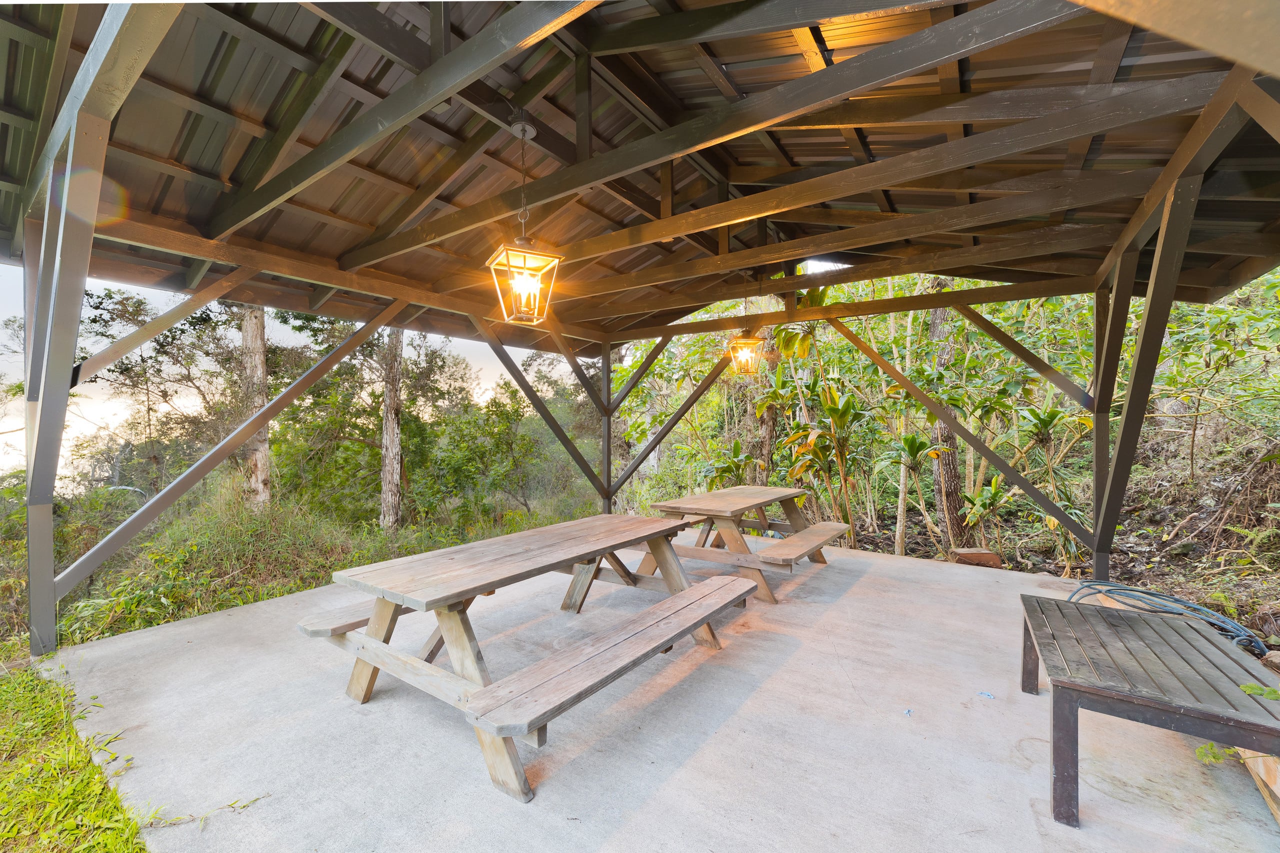 Home in Kailua-Kona · ★5.0 · 5 bedrooms · 10 beds · 5 baths - Image 44