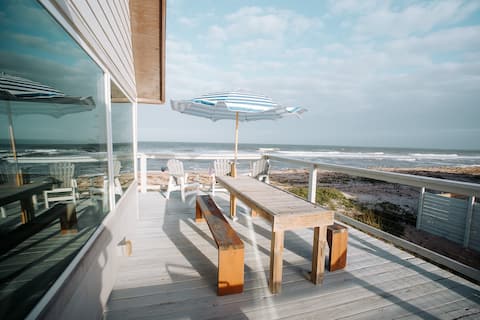 Amazing Views + Beachfront | Fire Pit + Hammocks