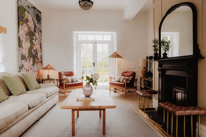 The Mill & Barn, Coastal Retreat Kinsale - Ireland