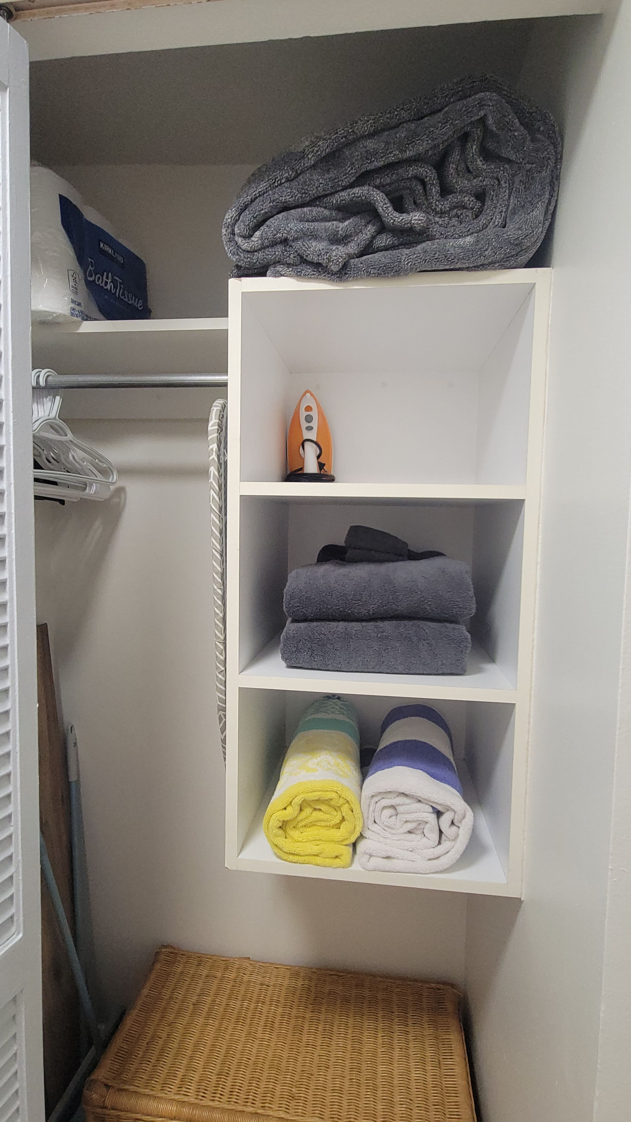 Condo in Honolulu · ★4.81 · Studio · 1 bed · 1 private bath - Image 5