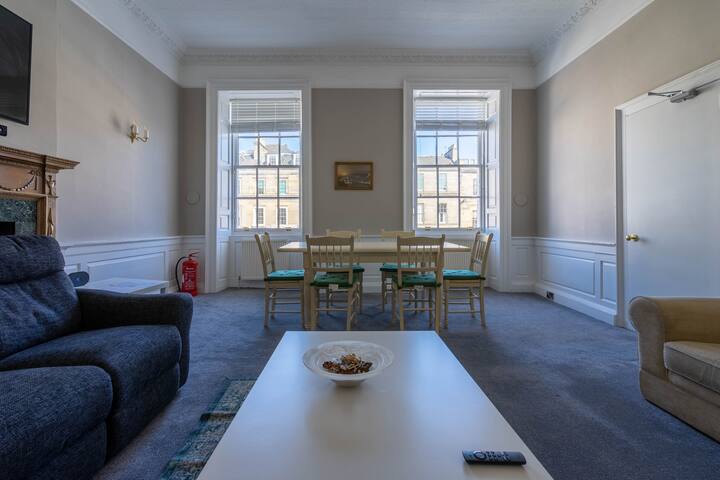 City Centre Apartment Flat on George Street gallery image 4