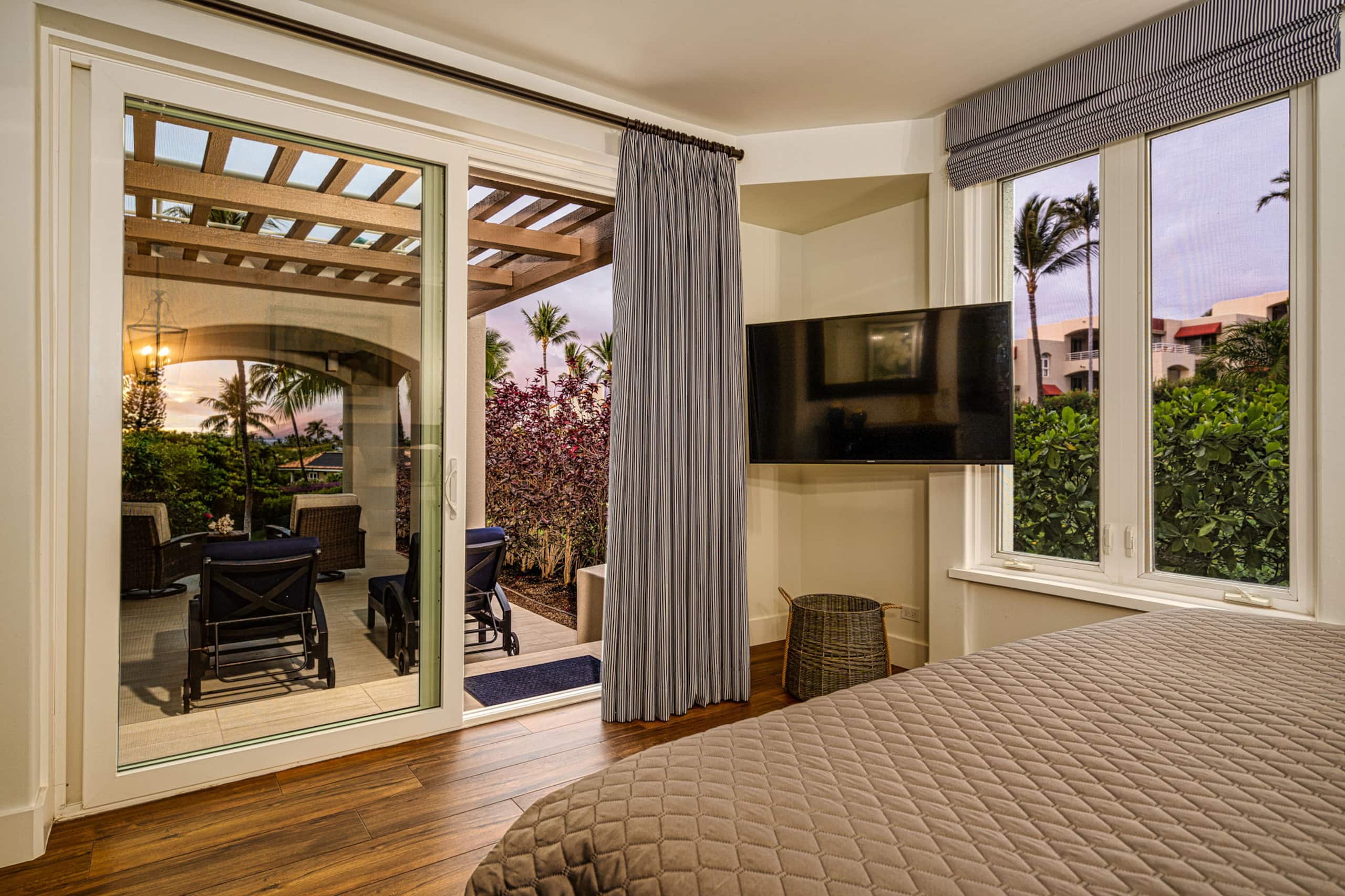 Condo in Kihei · ★4.89 · 1 bedroom · 2 beds · 2 baths - Image 3