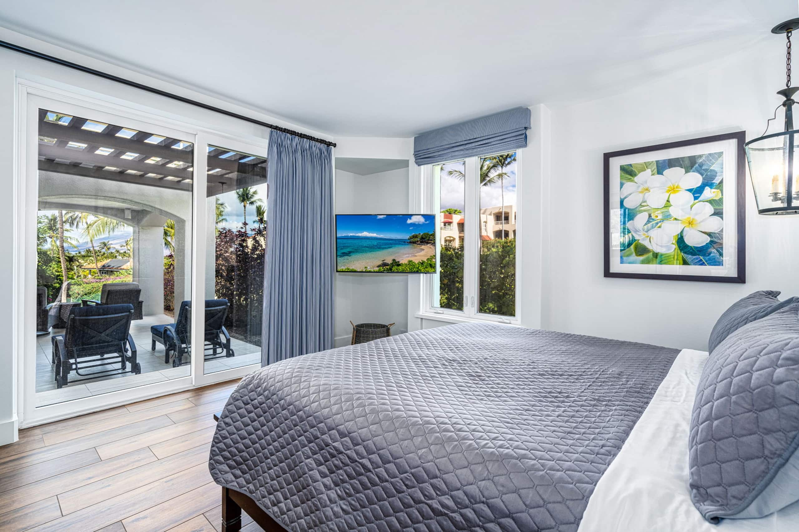 Condo in Kihei · ★4.89 · 1 bedroom · 2 beds · 2 baths - Image 2