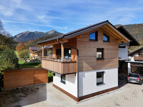 Beliebte Airbnb-Anzeige: Holz-Chalet Panorama in Farchant/Zugspitzland in Farchant