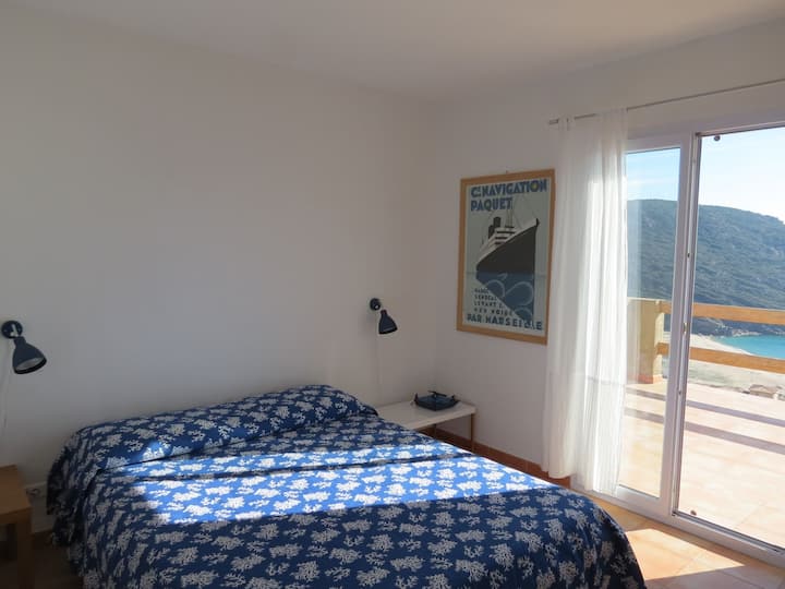 el primer dormitorio