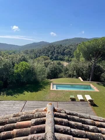 La Solana. Piscina y jardín. Muy cerca de la playa gallery image 4