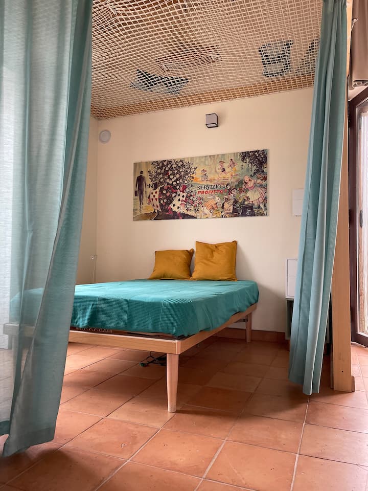 საძინებელი 2