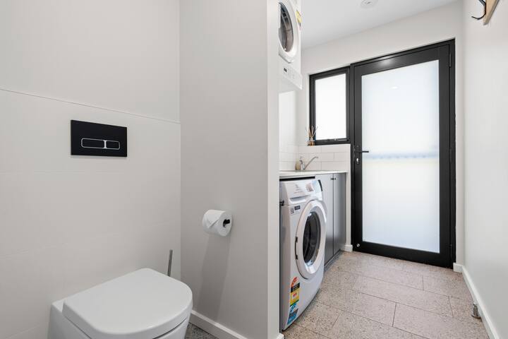 The Derby Lodge ‘Two Bedroom’ Stay option gallery image 2