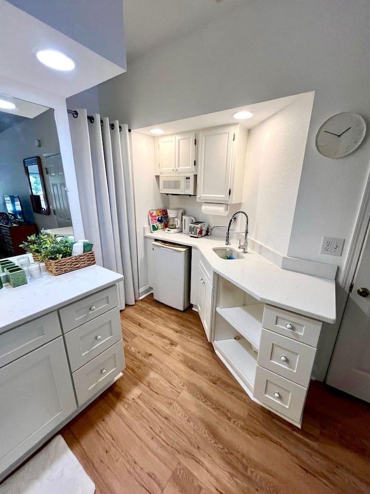 Beautiful Newly Remodeled Mini Suite At Sea Trail - Sunset Beach, NC