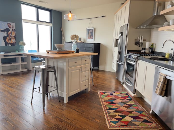 Eco-conscious Luxury Condo | The Quarters Suite 5 - Cedarburg, WI