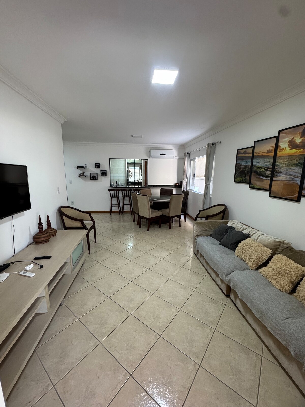 Airbnb em destaque: Spacious Apartment in Itapema - Meia Praia em Itapema