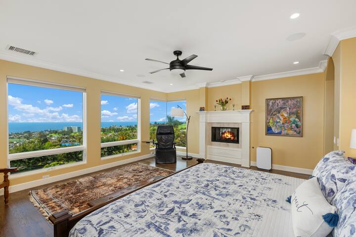 Luxury La Jolla Home w/ Spectacular Ocean Views