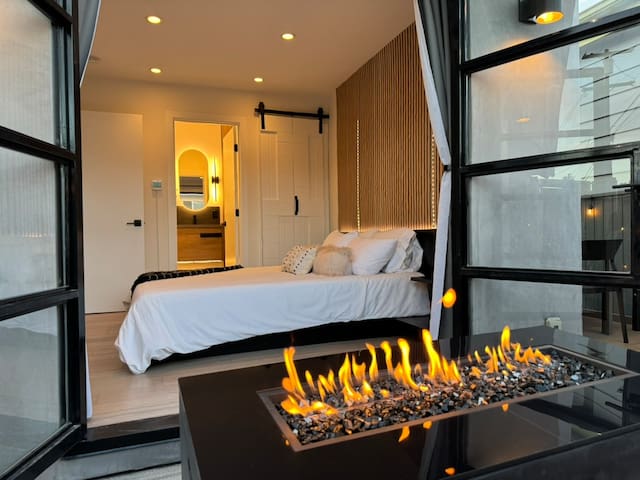 Ventana Vista | Ocean View | EV Charger | Designer