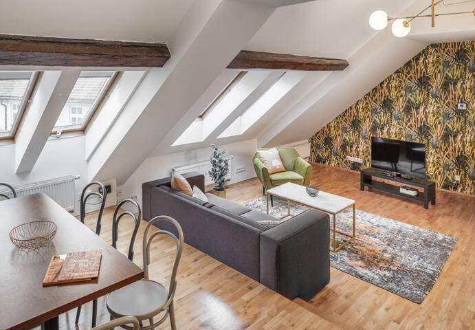 Three Bedroom Duplex Apartment VN48 Suites