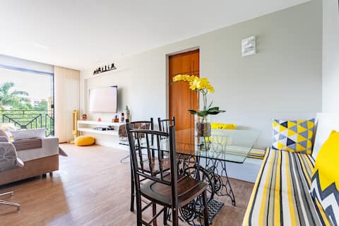 Privacy and security next to the mall