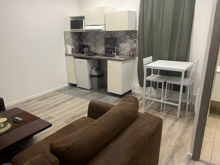 Superbe Studio Dans Un Quartier Calme - Eaubonne