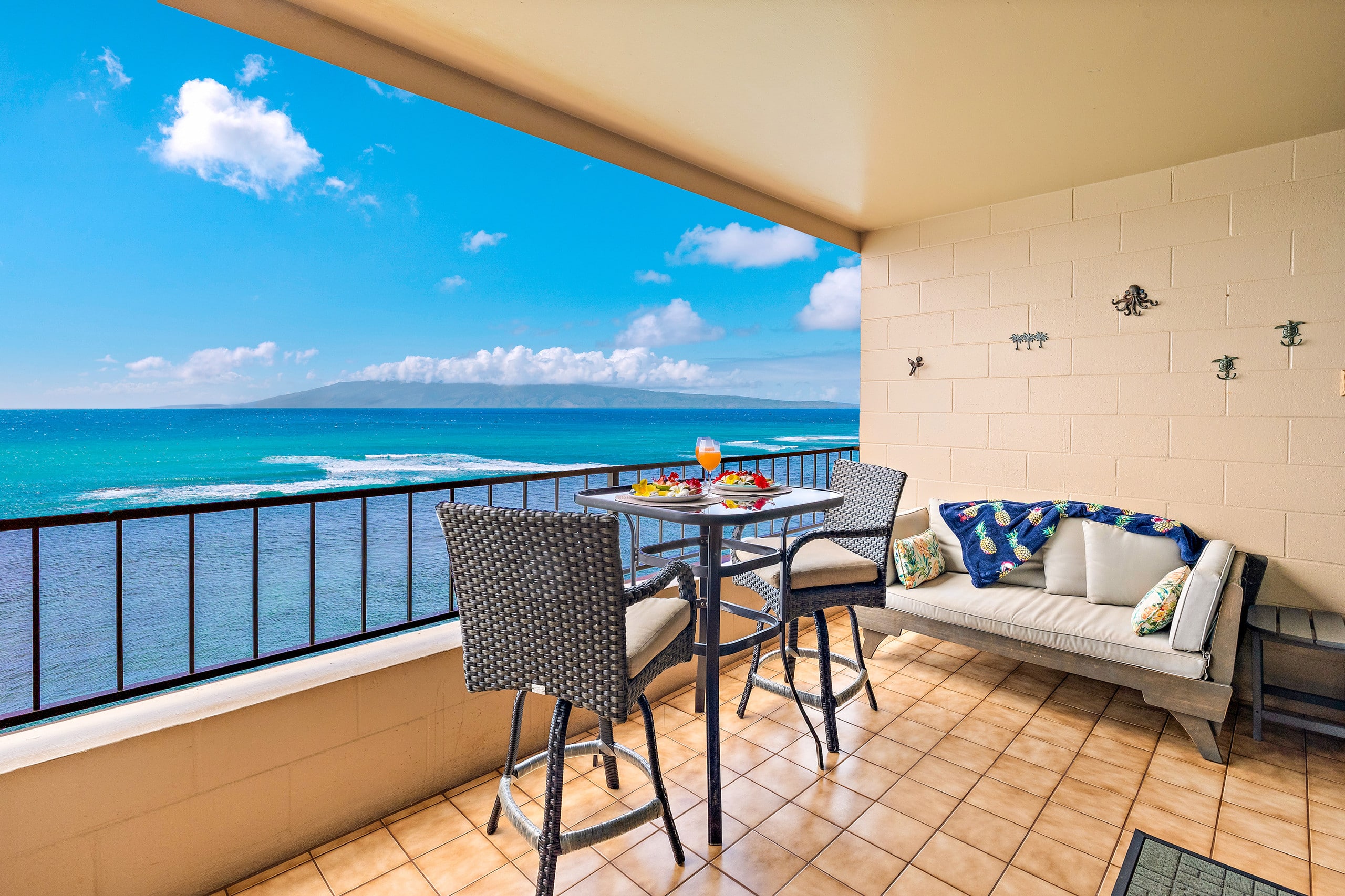 Condo in Lahaina · ★4.96 · Studio · 1 bed · 1 bath - Image 16