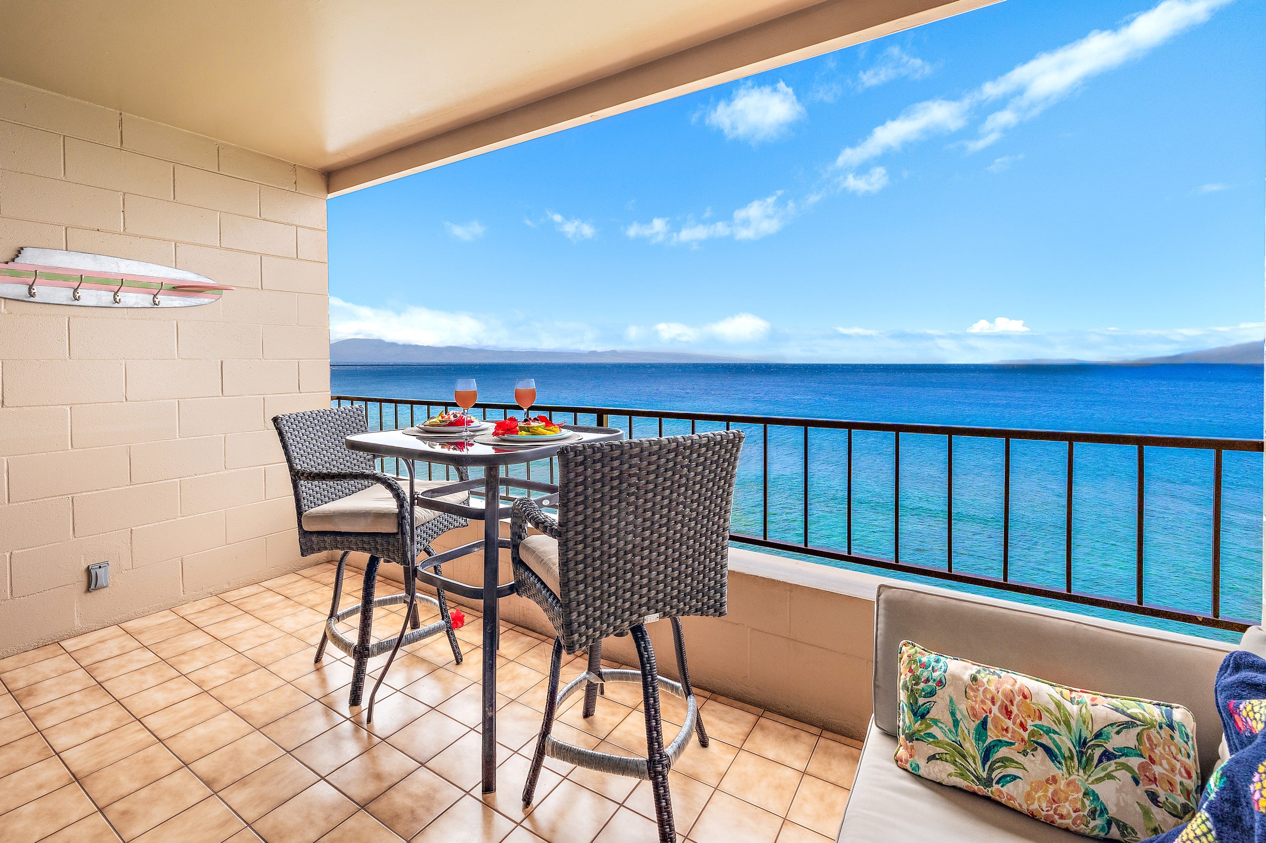 Condo in Lahaina · ★4.96 · Studio · 1 bed · 1 bath - Image 15