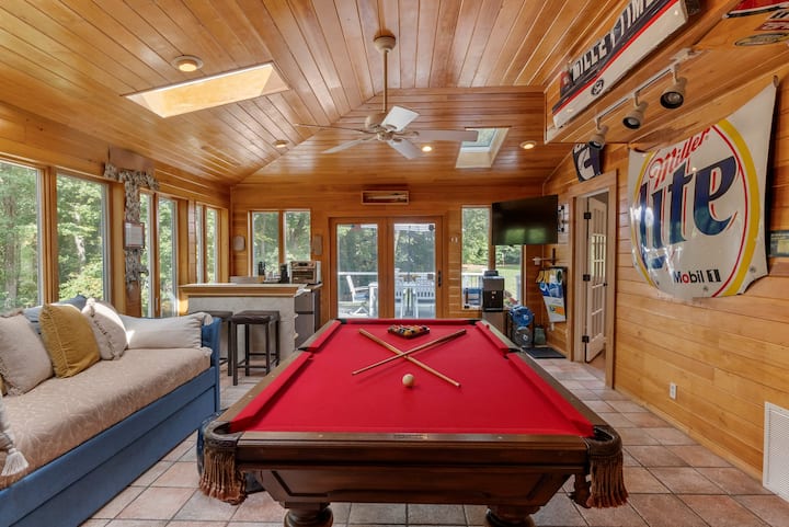 Charming Dog Friendly Suite On Scenic Property - Wallingford, CT