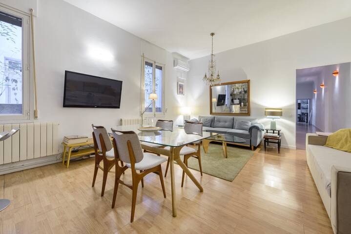 Gran Via-Sol Loft – 140 mts2 gallery image 4