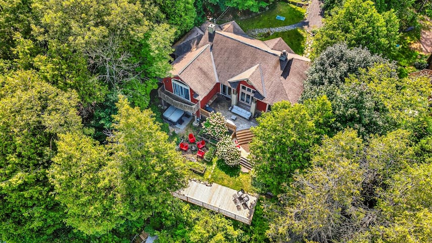 Waterfront Vista Hot Tub Kayak Canoe Fish gallery image 2