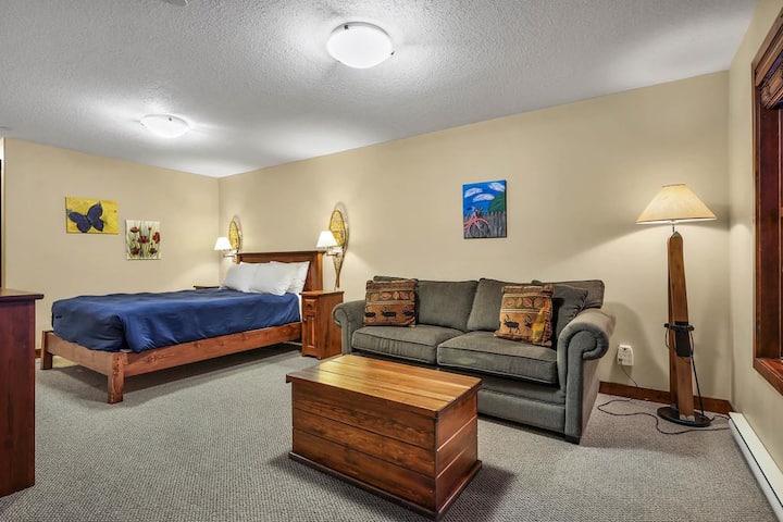 მისაღები ოთახი