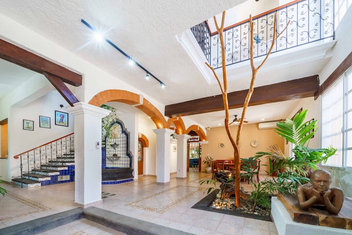Designer Villa - 5 Bedrooms - Private Pool - Villa Roda - Cancún